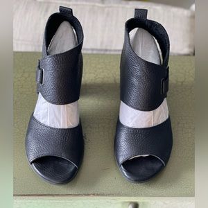 Arche Black Leather Sandal Booties